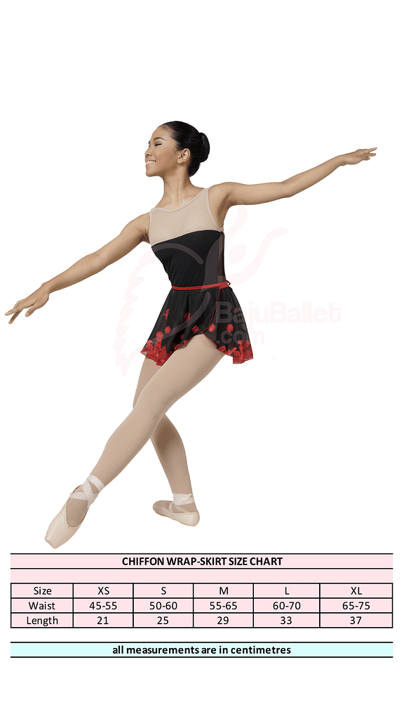 The Rose Petals Penari balet mengenakan rok chiffon