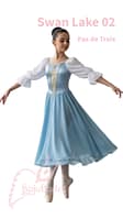 Swan-Lake-02-Pas-de-Trois-Front